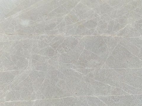 Mármoles acabado sin pulir o al corte.
Pavimentos en stock, crema marfil,blanco macael, rojo alicante, marrón imperial. Pida ya su presupuesto