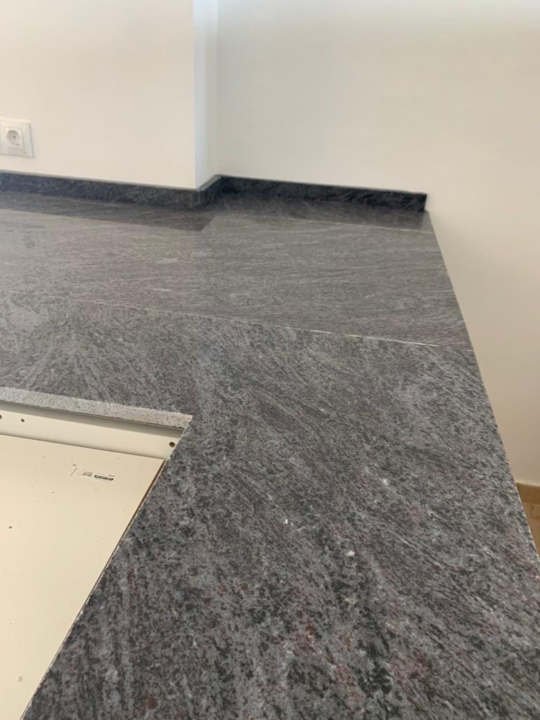 Reformas de cocina, encimeras de cocina.
Granitos para su cocina.
Elaboración a medida. Opus Romano  mármoles  