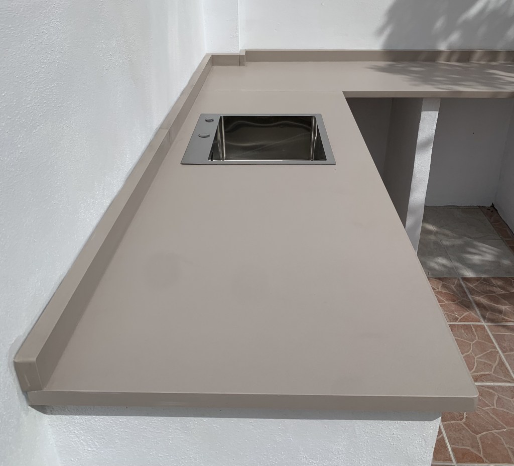 Encimeras a medida, dale sentido a tus ideas con nuestras piedras naturales.
Asesoramiento personalizado en la decoración y instalación de su cocina.
Opus Romano 951 443017